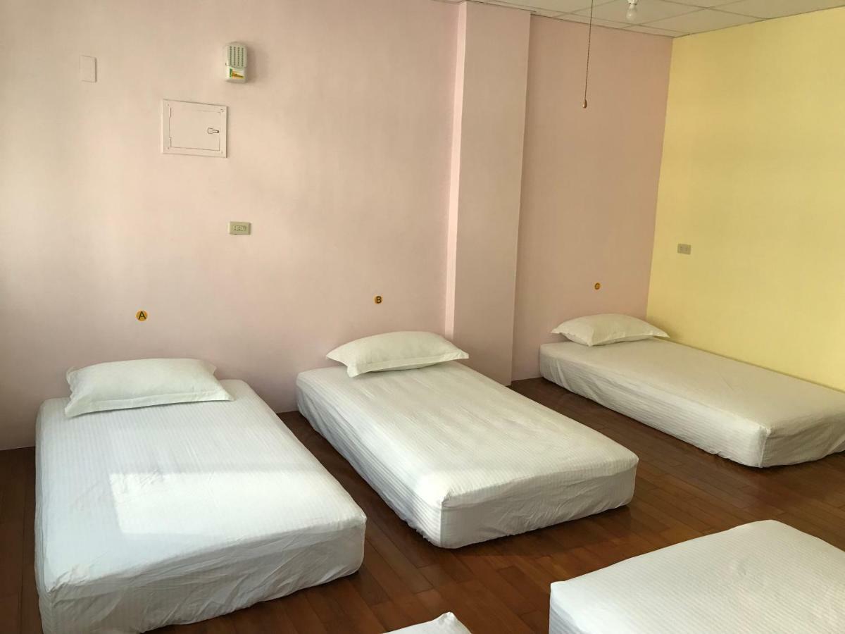 Handy Hostel Hualien City Exterior foto